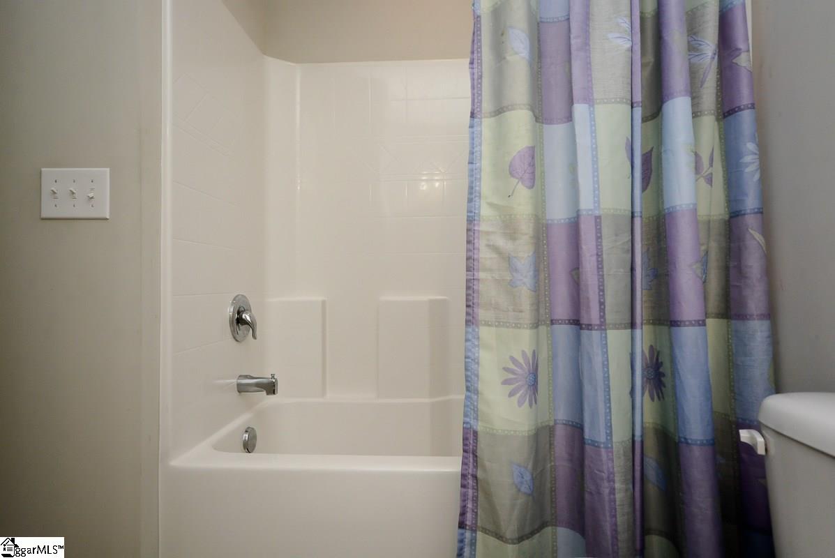 3 Snowy Court Fountain Inn, SC 29644 - Photo 27 of 34 Gallery Image 27