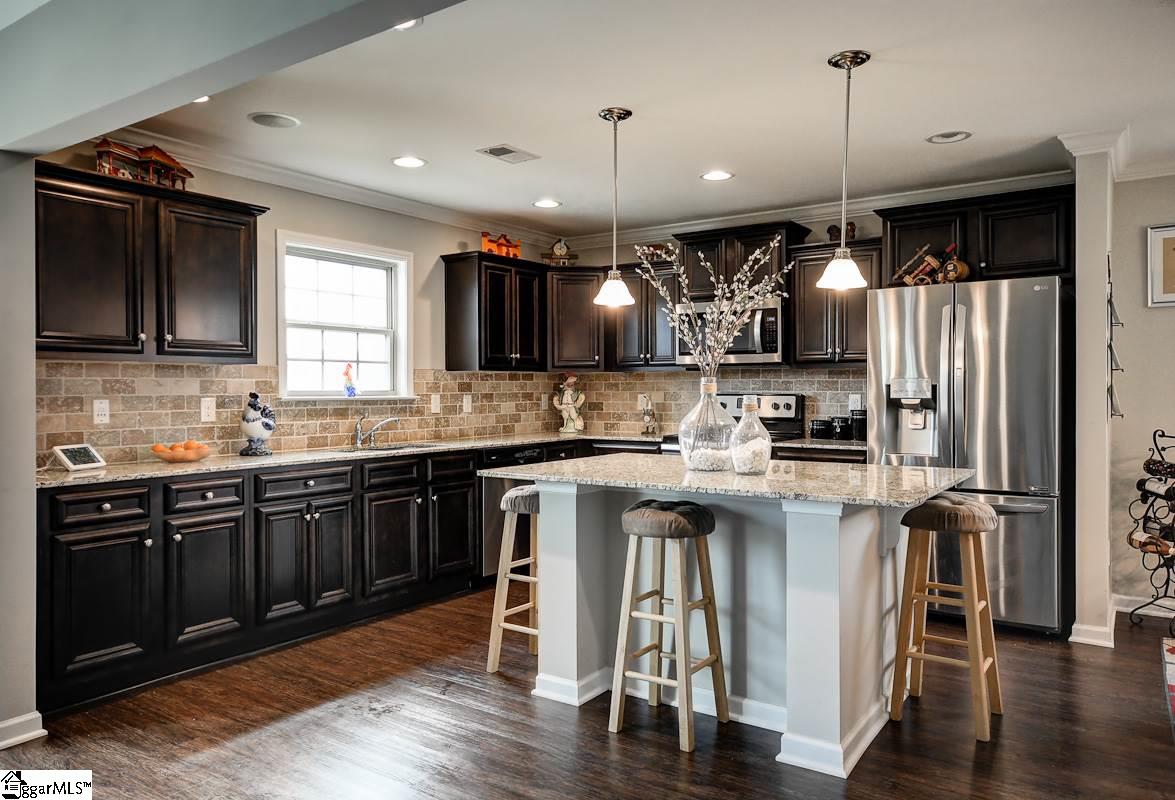 3 Snowy Court Fountain Inn, SC 29644 - Photo 6 of 34 Gallery Image 6