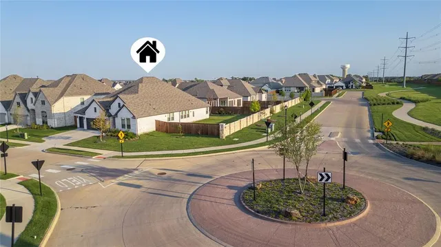 $640,000 | 2309 Red Tailed Hawk Lane, McKinney, TX 75071