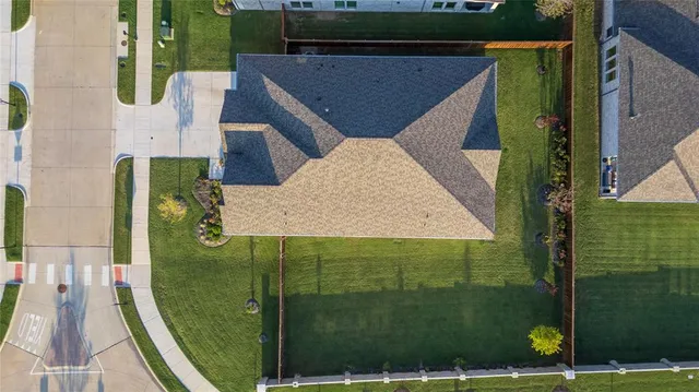 $640,000 | 2309 Red Tailed Hawk Lane, McKinney, TX 75071