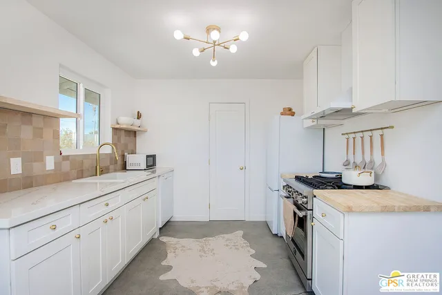 $435,000 | 4742 Ave La Flora Desierta, Joshua Tree, CA 92252