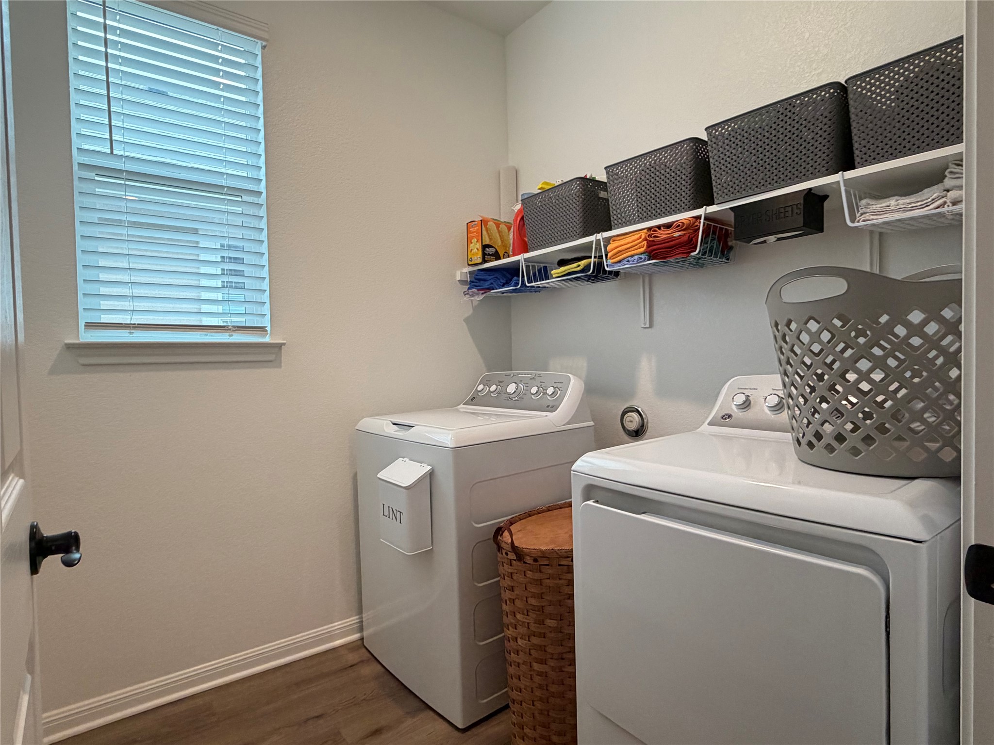 549 Raleigh Drive Georgetown, TX 78633 - Photo 12 of 29 a utility room with dryer and washer