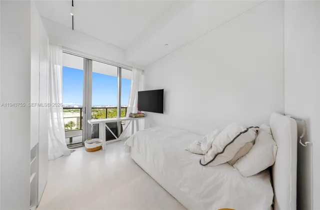 $33,000 | 9705 Collins Avenue, Unit 802N, Bal Harbour, FL 33154