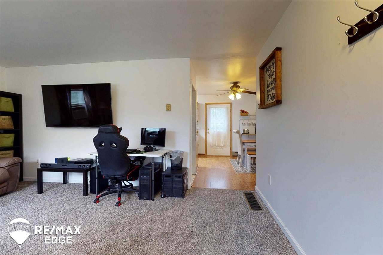 4720 Davison Road Lapeer, MI 48446 - Photo 8 of 34 50021829-7.JPG