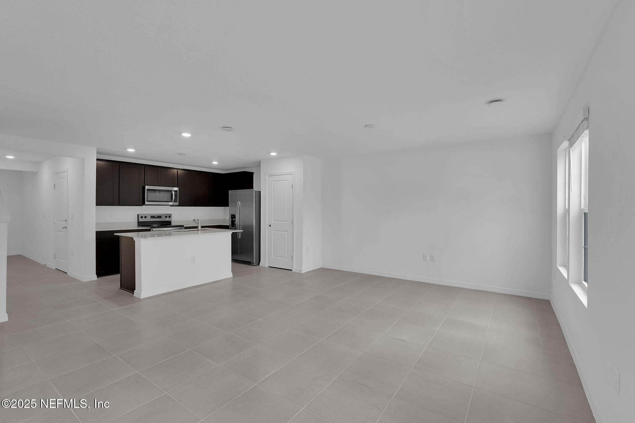 1916 Normandy Pines Lane Jacksonville, FL 32221 - Photo 9 of 21 a view of kitchen with a sink