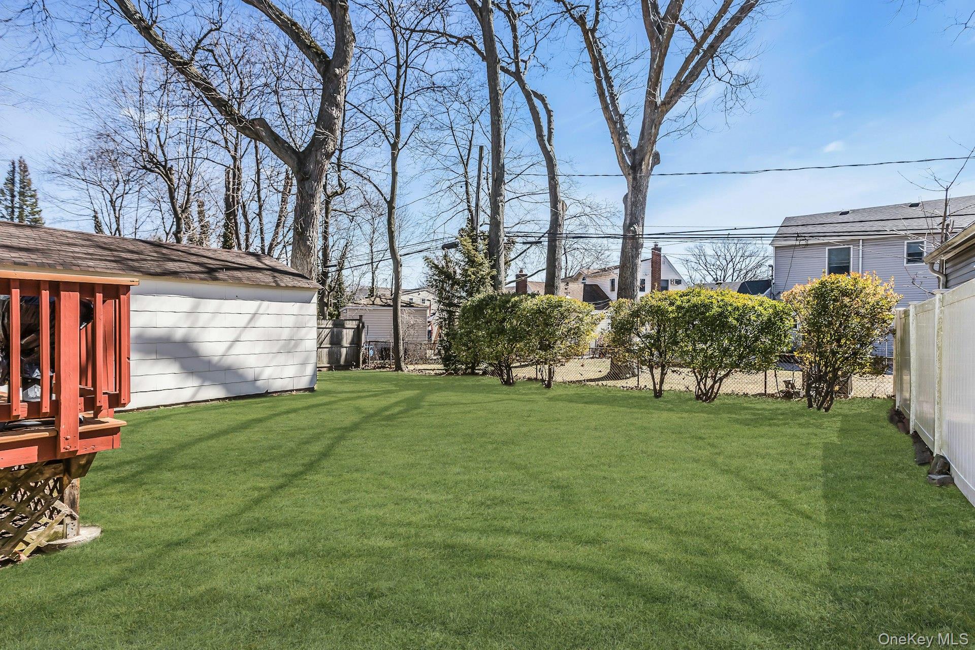 1844 Old Mill Road Merrick, NY 11566 - Photo 24 of 25