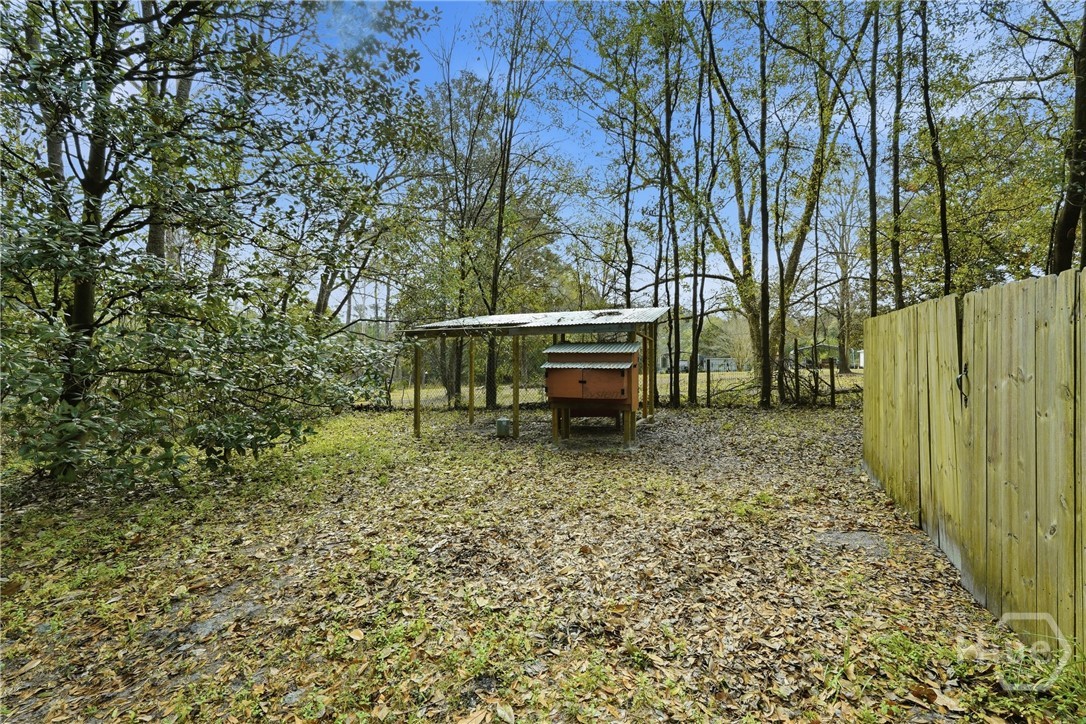 704 Lexington Avenue Rincon, GA 31326 - Photo 30 of 33 Large side yard!