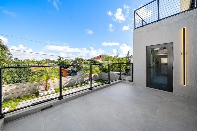 $3,490,000 | 3225 Canal Drive, Pompano Beach, FL 33062