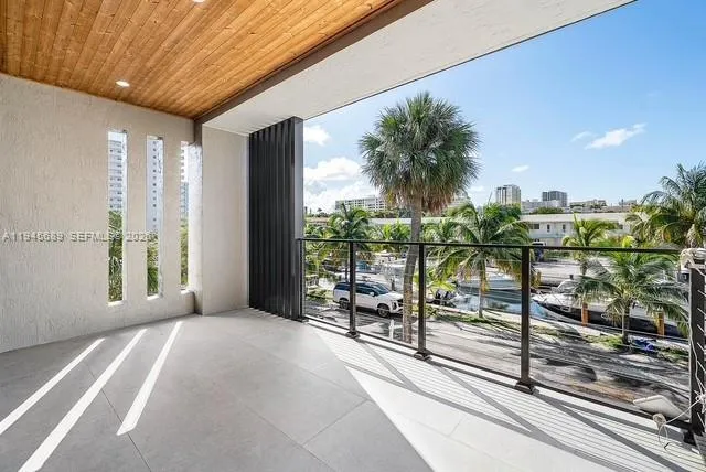 $3,490,000 | 3225 Canal Drive, Pompano Beach, FL 33062