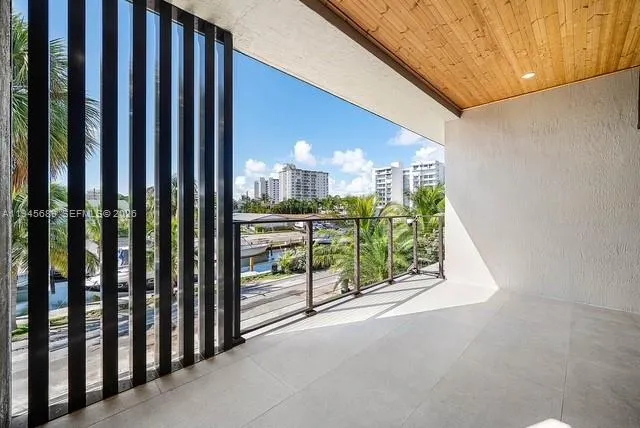 $3,490,000 | 3225 Canal Drive, Pompano Beach, FL 33062