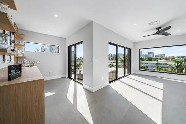 $3,490,000 | 3225 Canal Drive, Pompano Beach, FL 33062