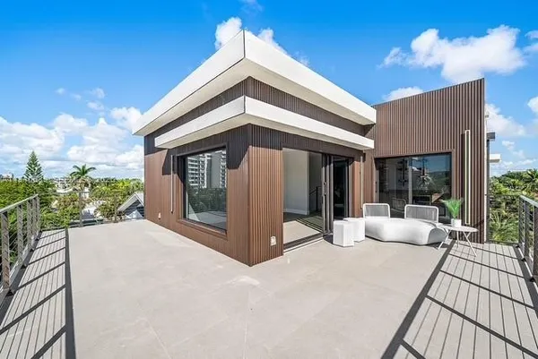 $3,490,000 | 3225 Canal Drive, Pompano Beach, FL 33062