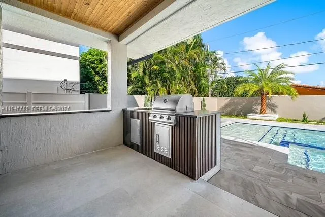 $3,490,000 | 3225 Canal Drive, Pompano Beach, FL 33062