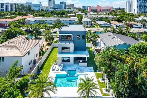 $3,490,000 | 3225 Canal Drive, Pompano Beach, FL 33062
