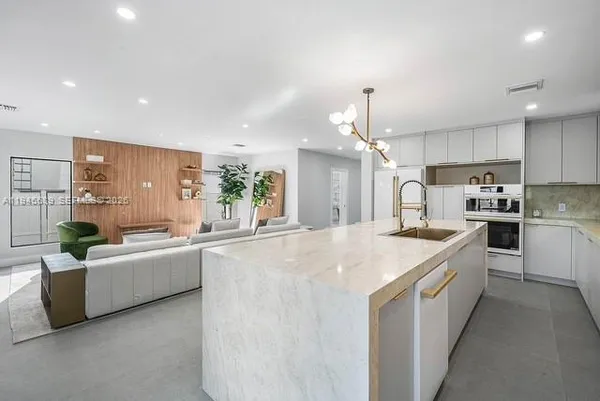 $3,490,000 | 3225 Canal Drive, Pompano Beach, FL 33062