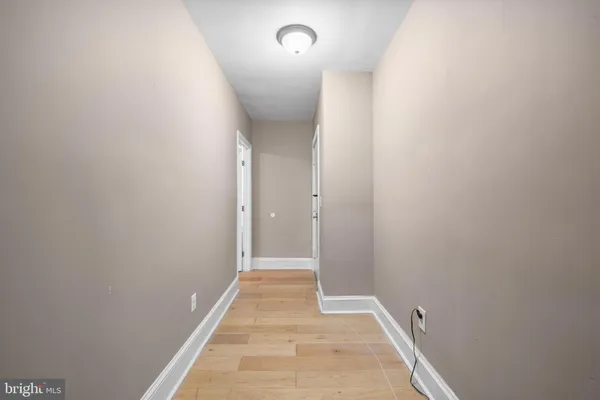 $1,700 | 1526 V Street Southeast, Unit 2, Washington, DC 20020