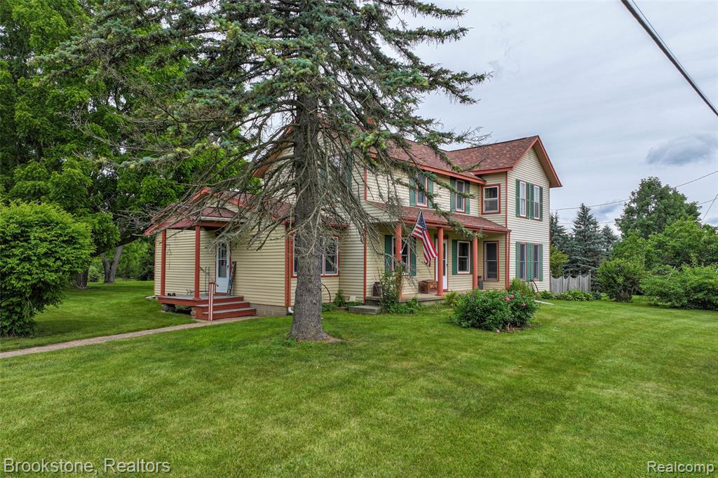 12152 Hoisington Road Gaines, MI 48436 - Photo 4 of 66