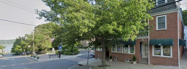 $3,700 | 113 Main Street, Unit 3S, Irvington, NY 10533