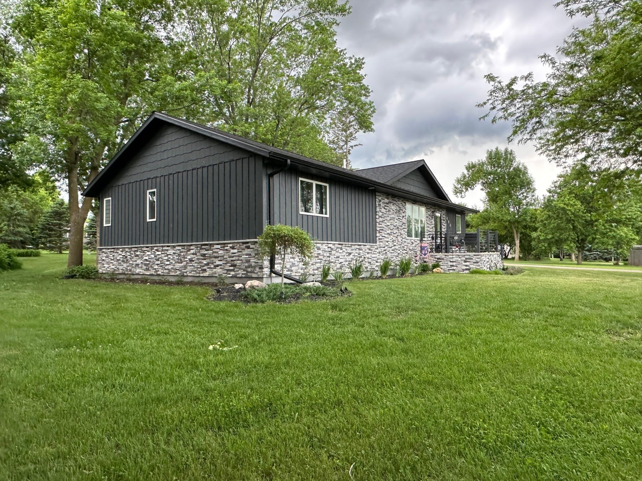 408 North Main Street Hendricks, MN 56136 - Photo 29 of 39