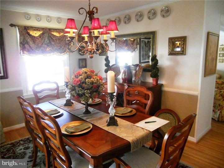 429 Burning Tree Road Cherry Hill, NJ 08034 - Photo 7 of 20 Dining Room