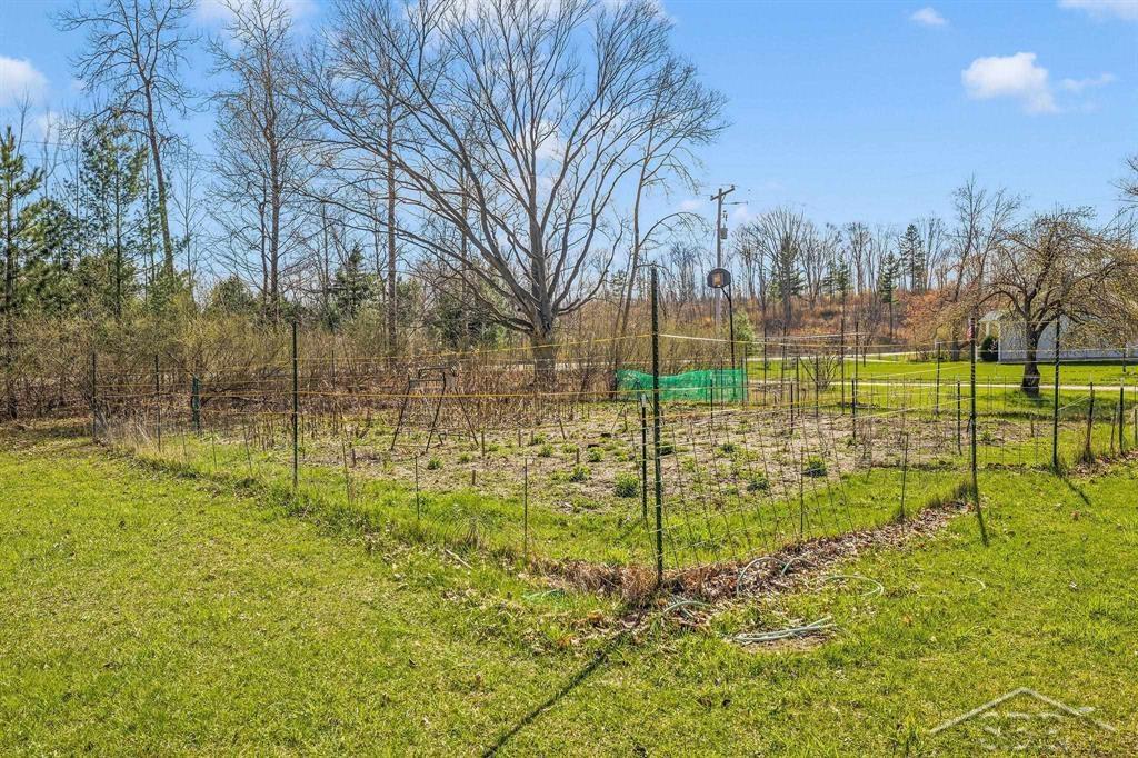 4350 Boutell Ranch Road West Branch, MI 48661 - Photo 37 of 46 50108136-36.JPG