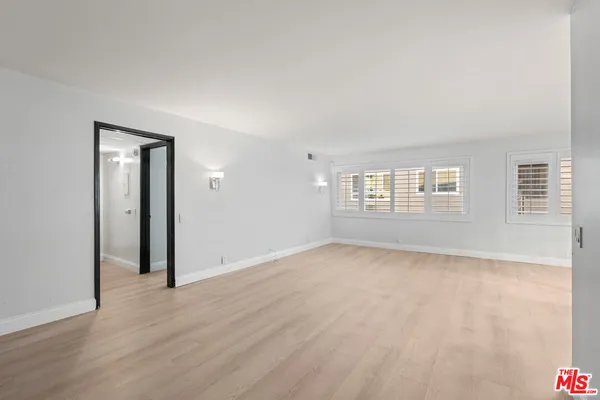 $3,750 | 1121 North Olive Drive, Unit 209, West Hollywood, CA 90069