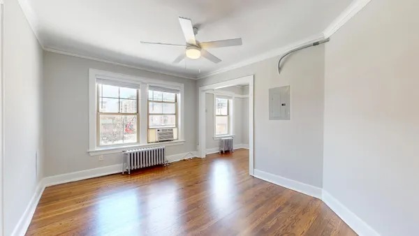 $1,350 | 7 West Campbell Street, Unit 13, Arlington Heights, IL 60005