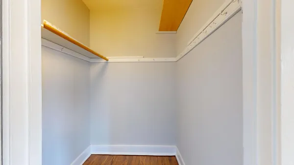 $1,350 | 7 West Campbell Street, Unit 13, Arlington Heights, IL 60005