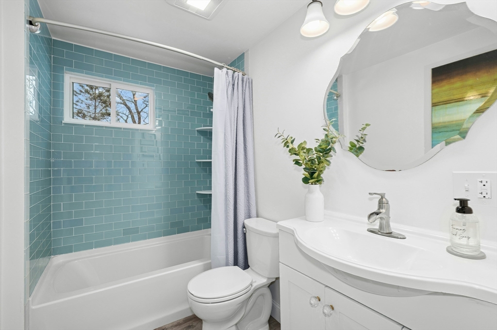 33 Lakeview Avenue, Unit 33 Bellingham, MA 02019 - Photo 13 of 38