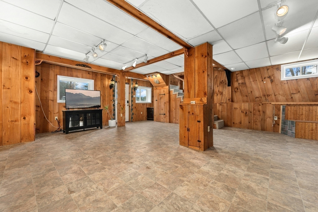 33 Lakeview Avenue, Unit 33 Bellingham, MA 02019 - Photo 15 of 38