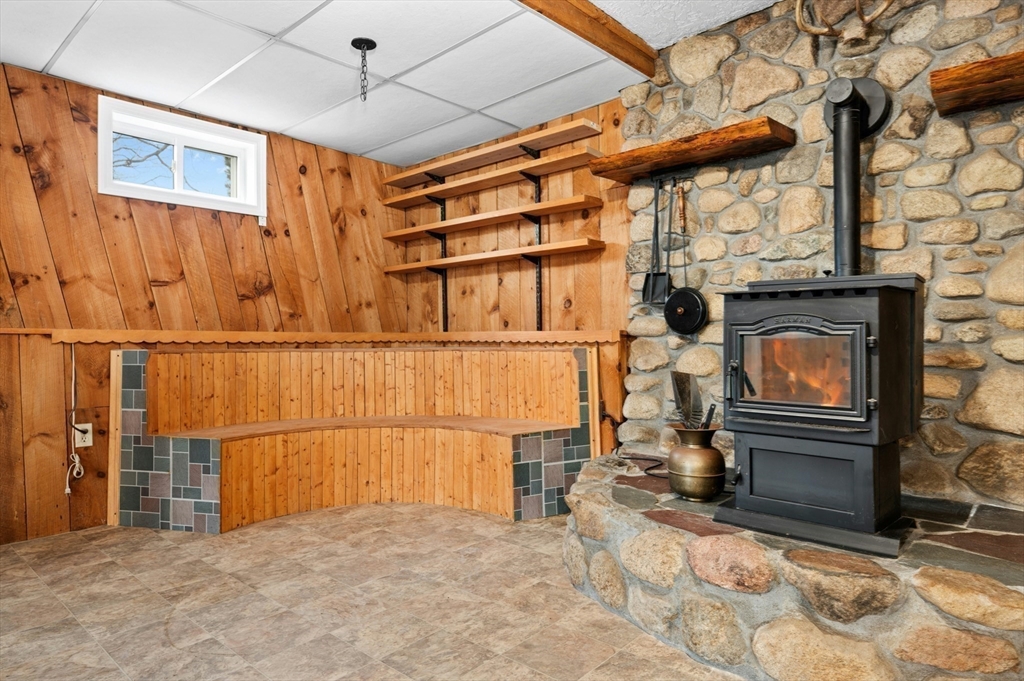 33 Lakeview Avenue, Unit 33 Bellingham, MA 02019 - Photo 16 of 38