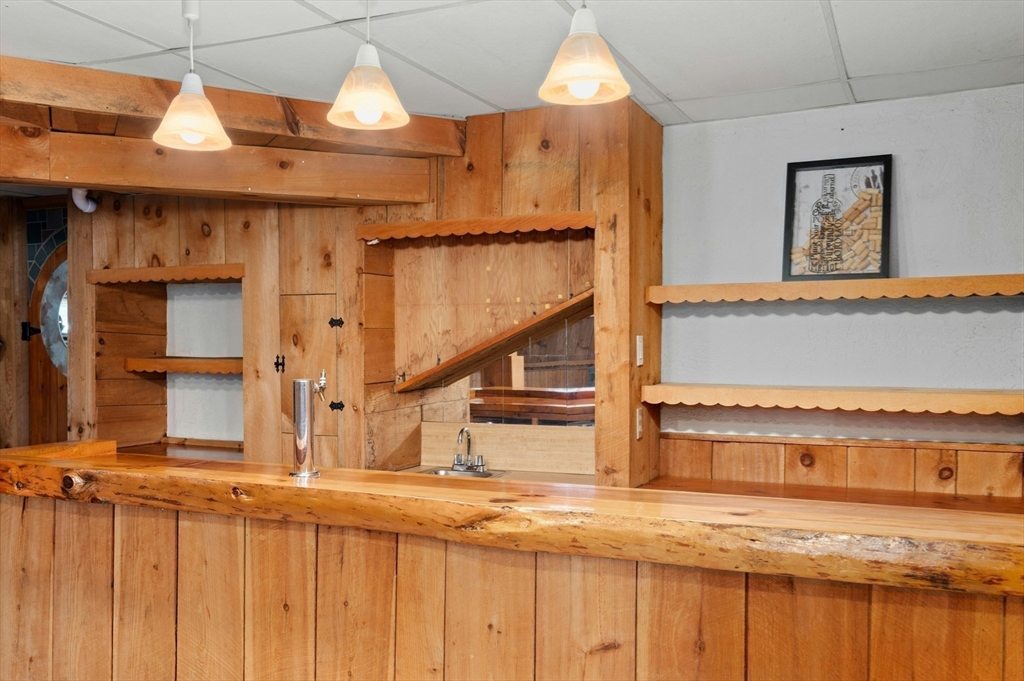 33 Lakeview Avenue, Unit 33 Bellingham, MA 02019 - Photo 18 of 38