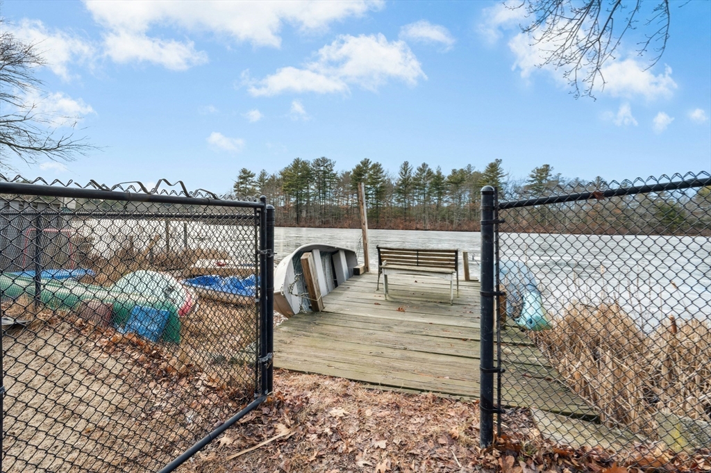 33 Lakeview Avenue, Unit 33 Bellingham, MA 02019 - Photo 34 of 38