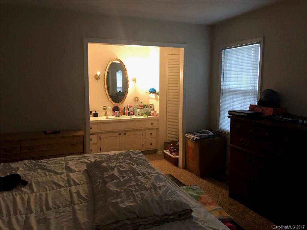 8333 Knights Bridge Road, Unit 8333 Charlotte, NC 28210 - Photo 6 of 7 Gallery Image 6