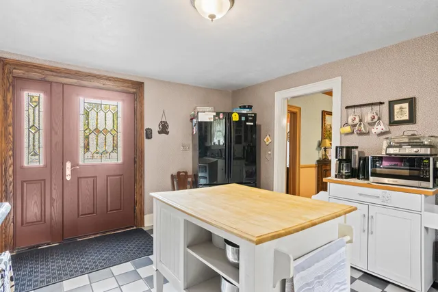 $749,000 | 8195 5th Street, Onekama, MI 49675