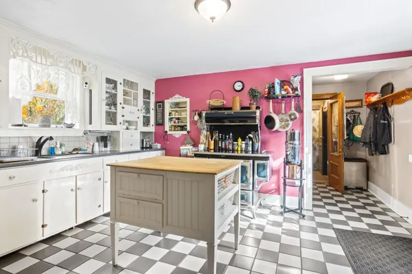 $749,000 | 8195 5th Street, Onekama, MI 49675