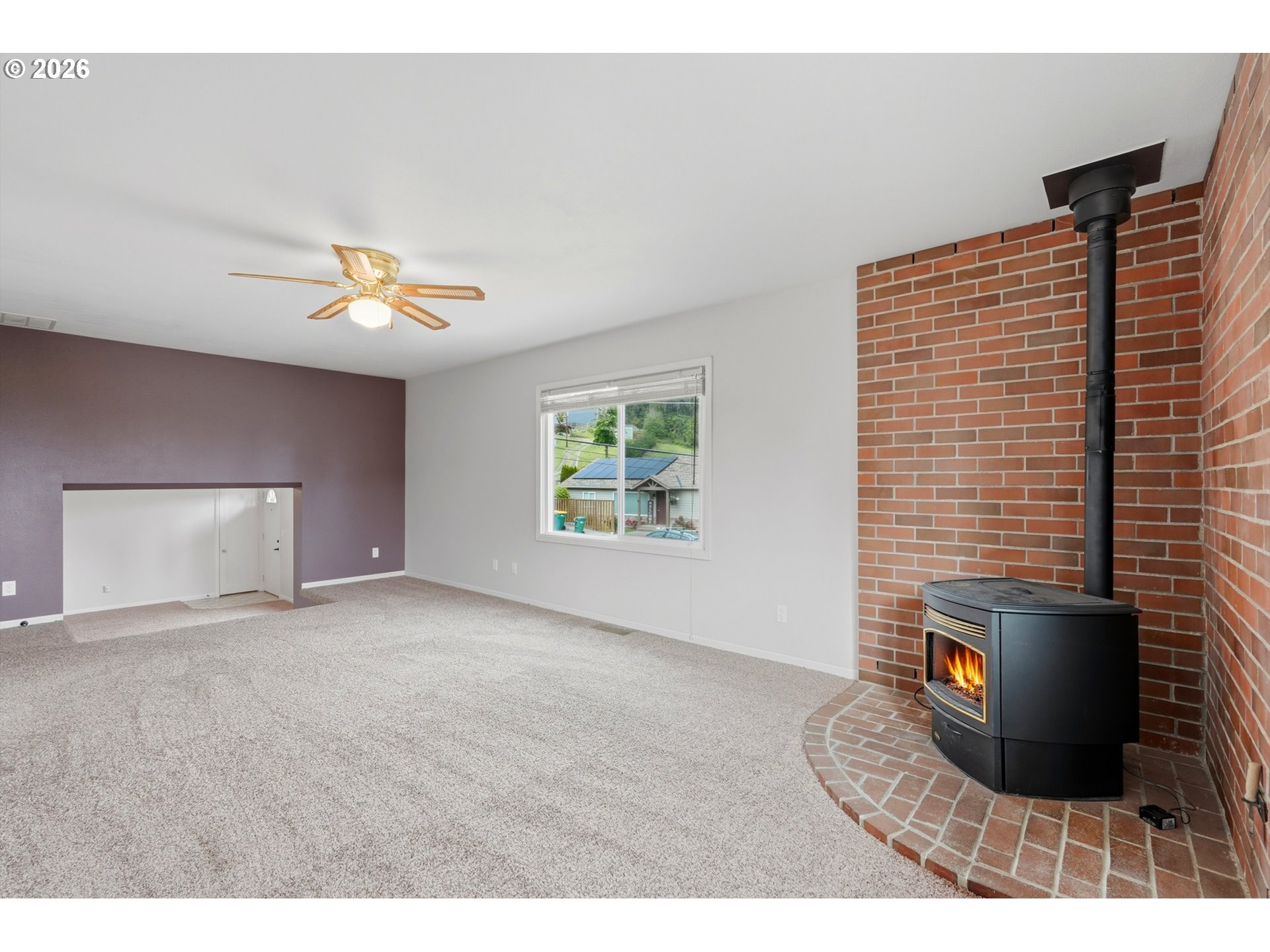 303 Trail Street Gaston, OR 97119 - Photo 10 of 39