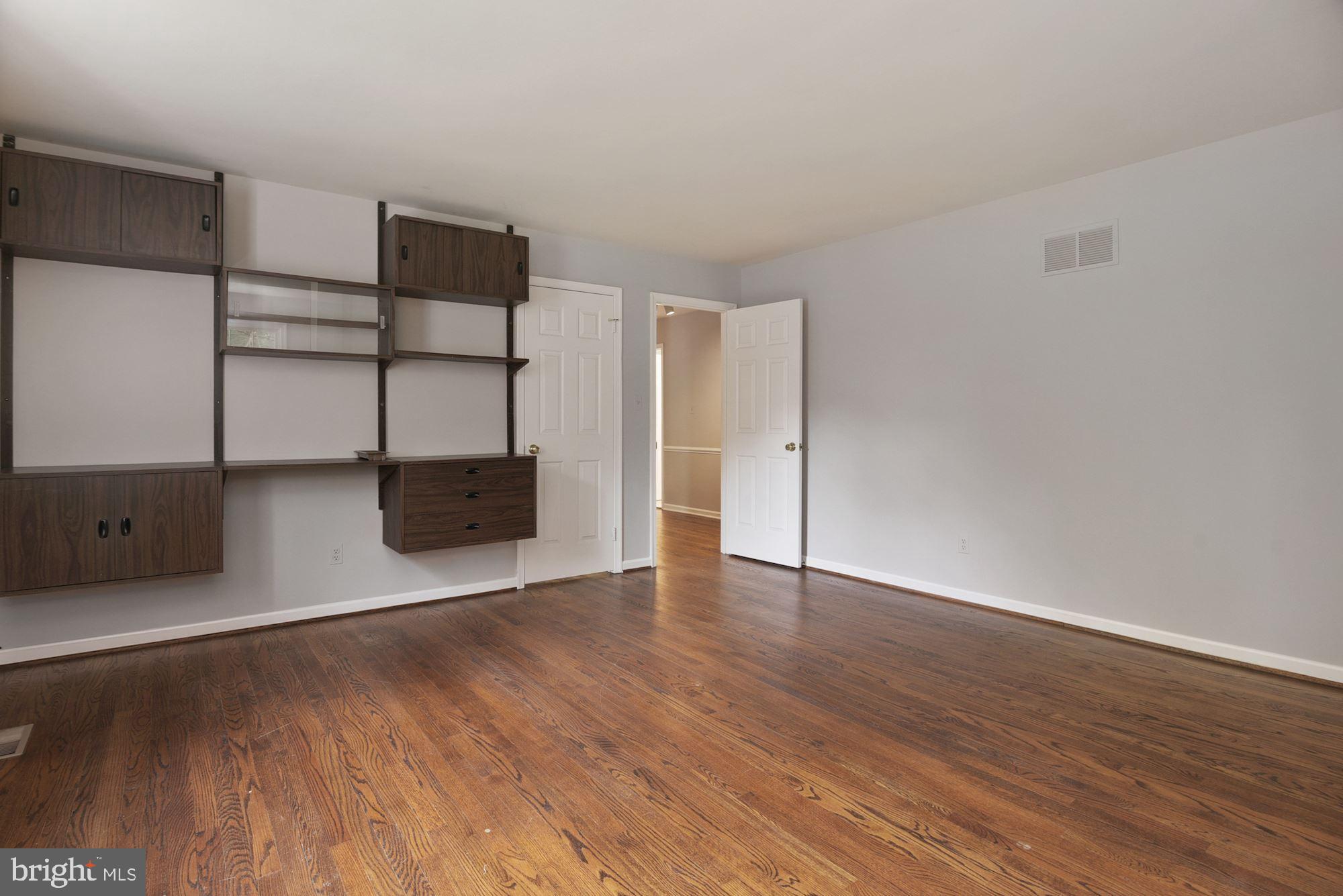 4703 Wards Chapel Road Owings Mills, MD 21117 - Photo 29 of 42 Bedroom 2