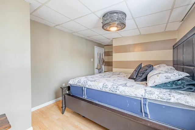 $199,900 | 18006 Oakwood Avenue, Lansing, IL 60438