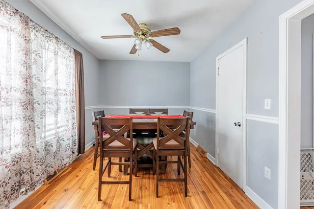 $199,900 | 18006 Oakwood Avenue, Lansing, IL 60438