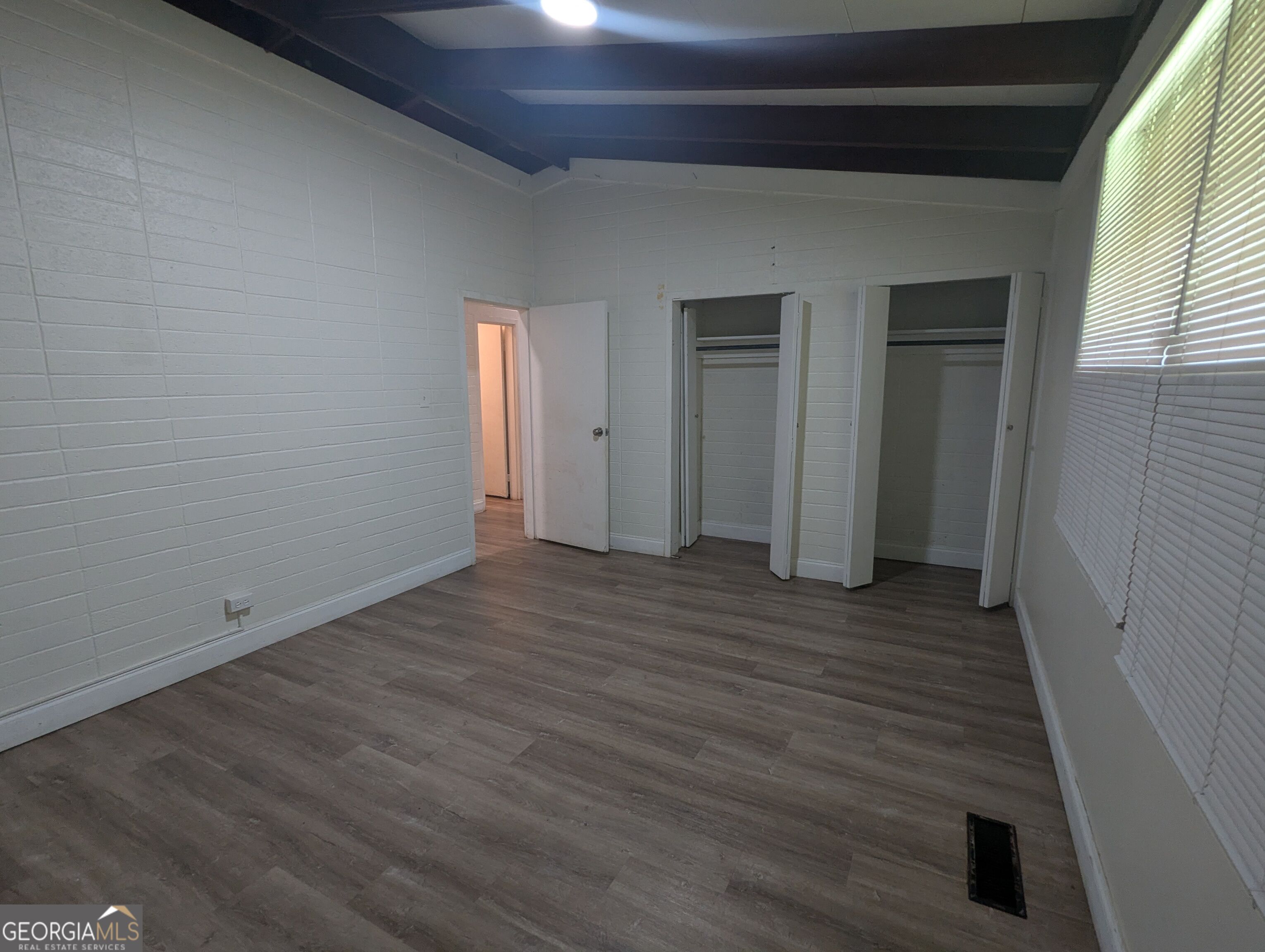 2021 Whispering Pines Road Albany, GA 31707 - Photo 12 of 15 Gallery Image 12