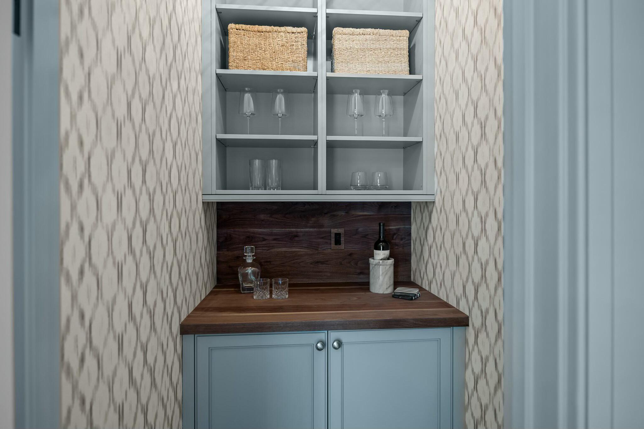 24 Chalmers Street Charleston, SC 29401 - Photo 19 of 58 coffee / wine pantry