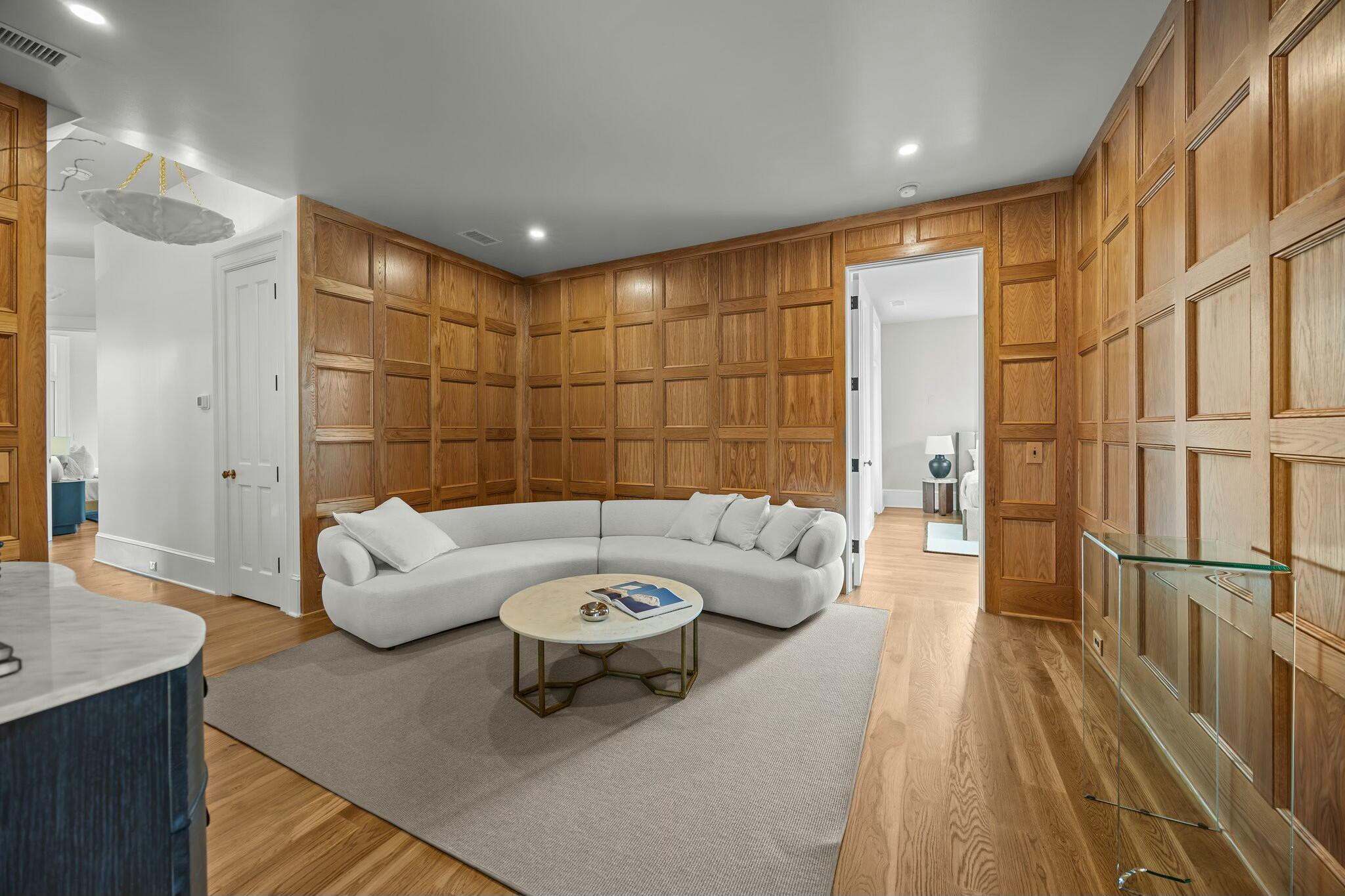 24 Chalmers Street Charleston, SC 29401 - Photo 33 of 58 second floor lounge