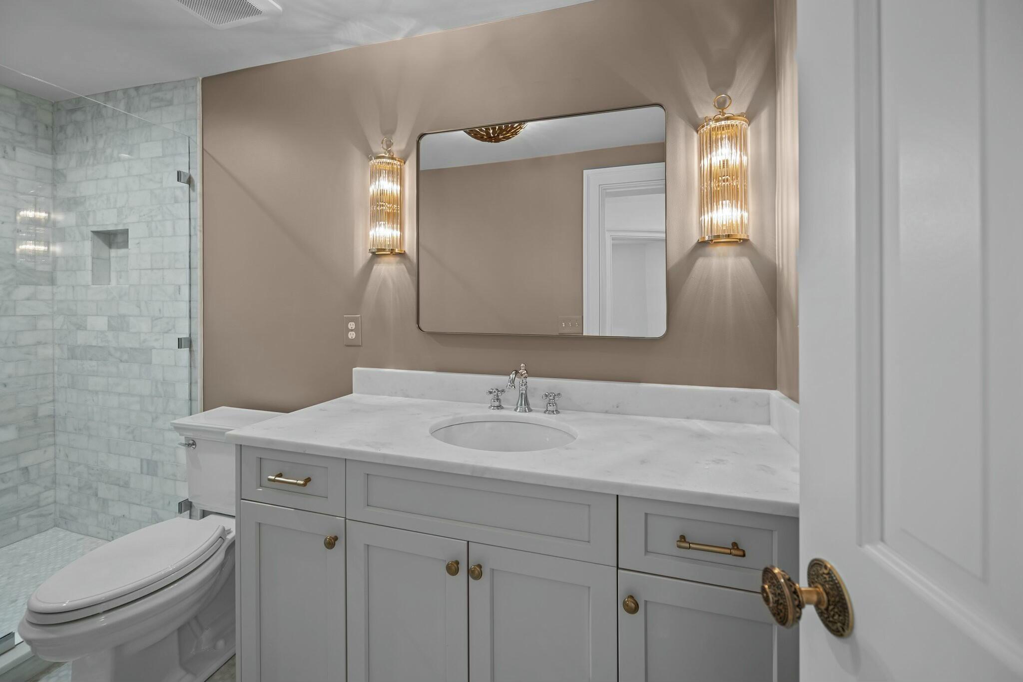 24 Chalmers Street Charleston, SC 29401 - Photo 53 of 58 guest apartment bath and laundry