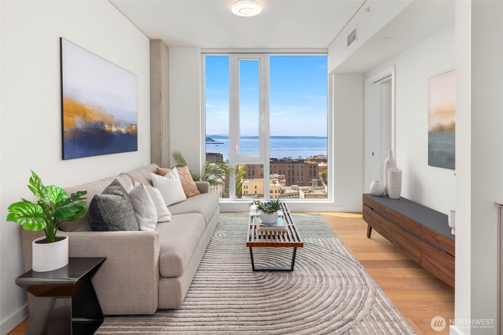 450 South Main Street, Unit 1211 Seattle, WA 98104 - Photo 2 of 34