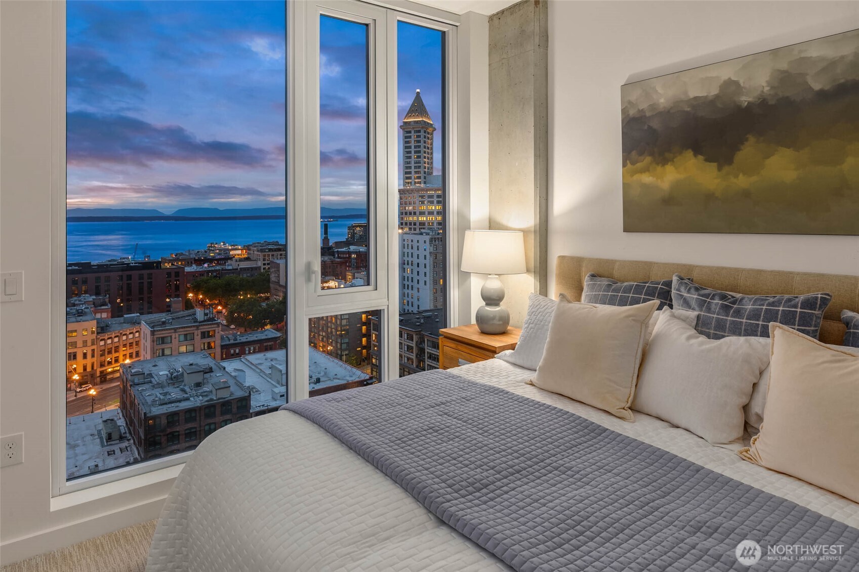 450 South Main Street, Unit 1211 Seattle, WA 98104 - Photo 9 of 34