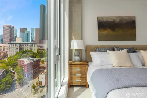 $709,950 | 450 South Main Street, Unit 1211, Seattle, WA 98104