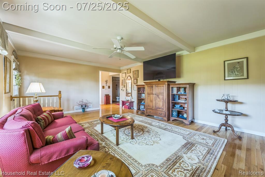 25819 Branchaster Road Farmington Hills, MI 48336 - Photo 20 of 38 Gallery Image 20