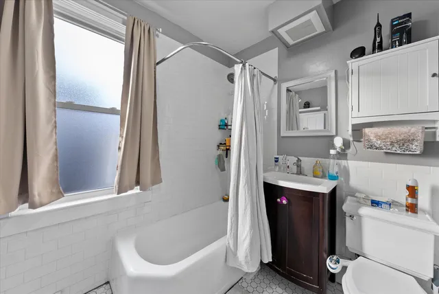 $224,900 | 1430 Virginia Avenue, Sheboygan, WI 53081