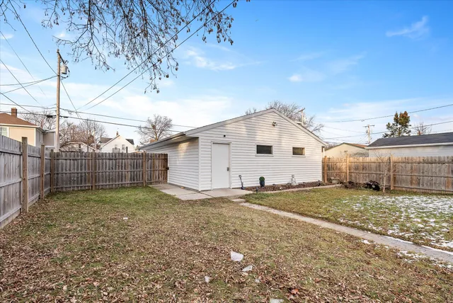 $224,900 | 1430 Virginia Avenue, Sheboygan, WI 53081